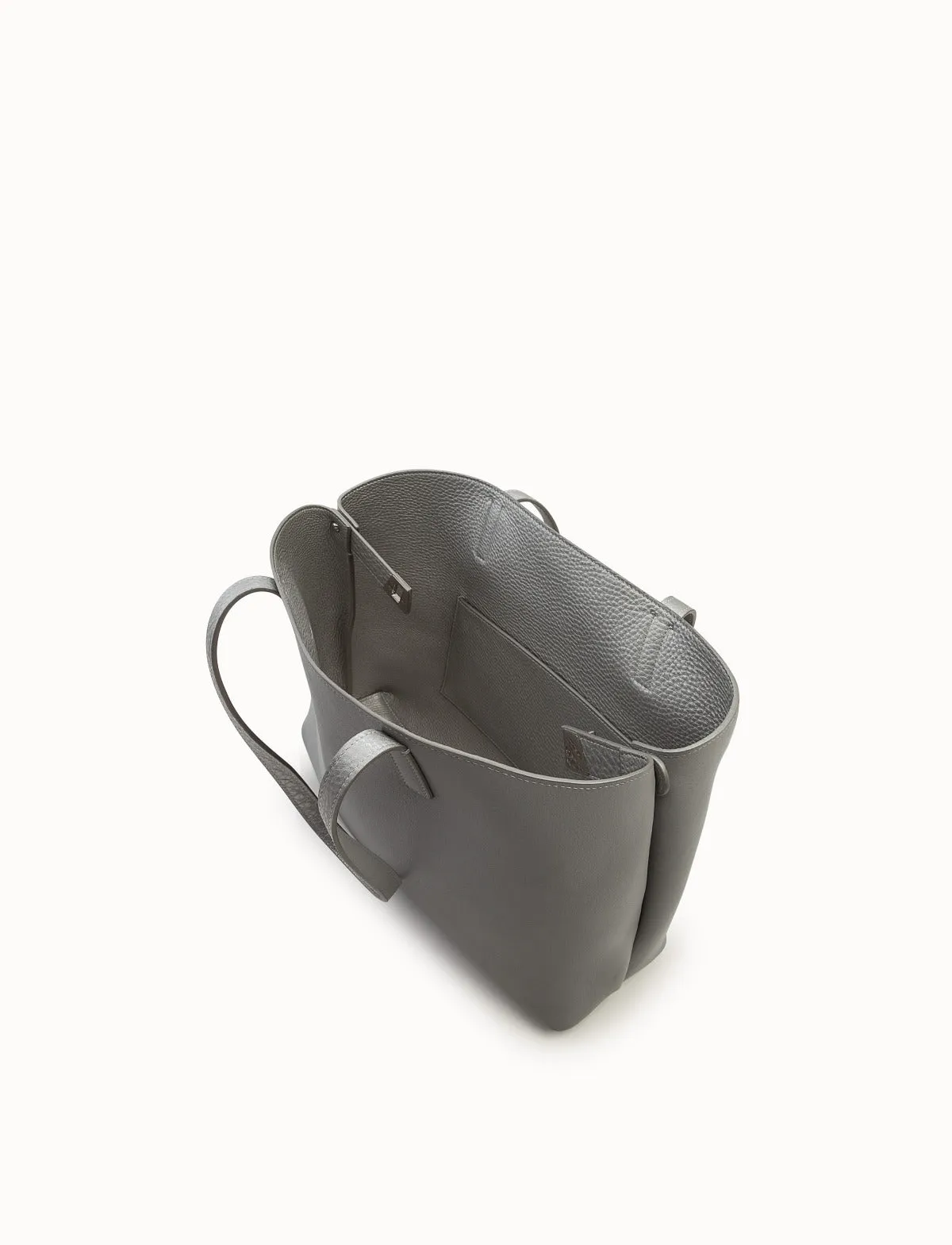 Ai Small Shoulder Tote