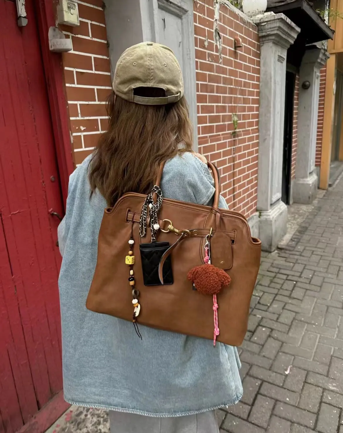 Aventure Large The Brown Leather Tote Bag