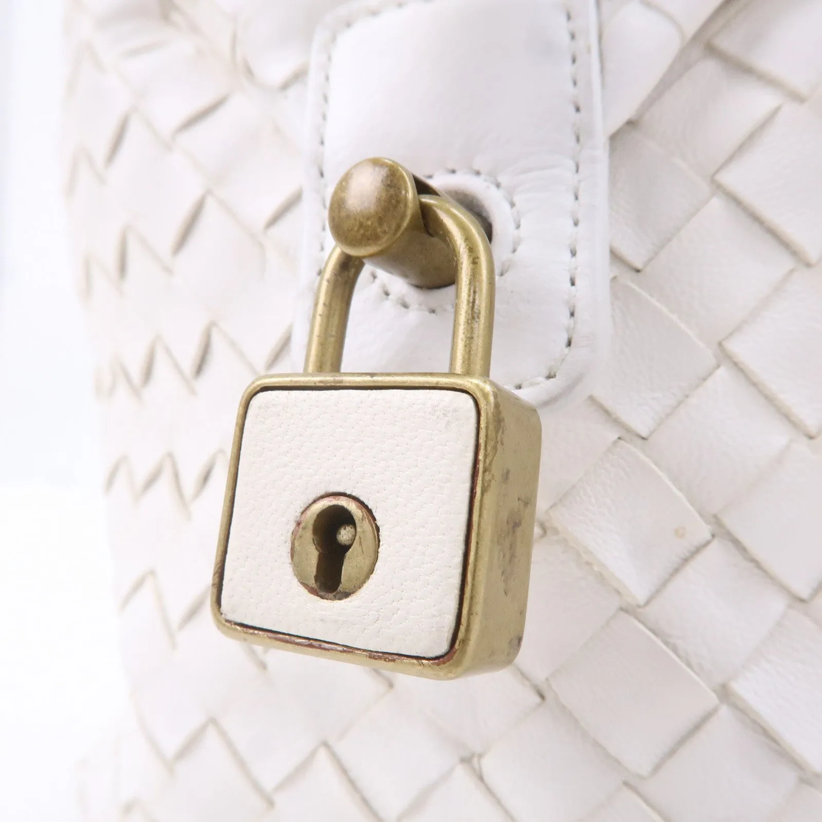 BOTTEGA VENETA Intrecciato Leather Boston Bag White 173398