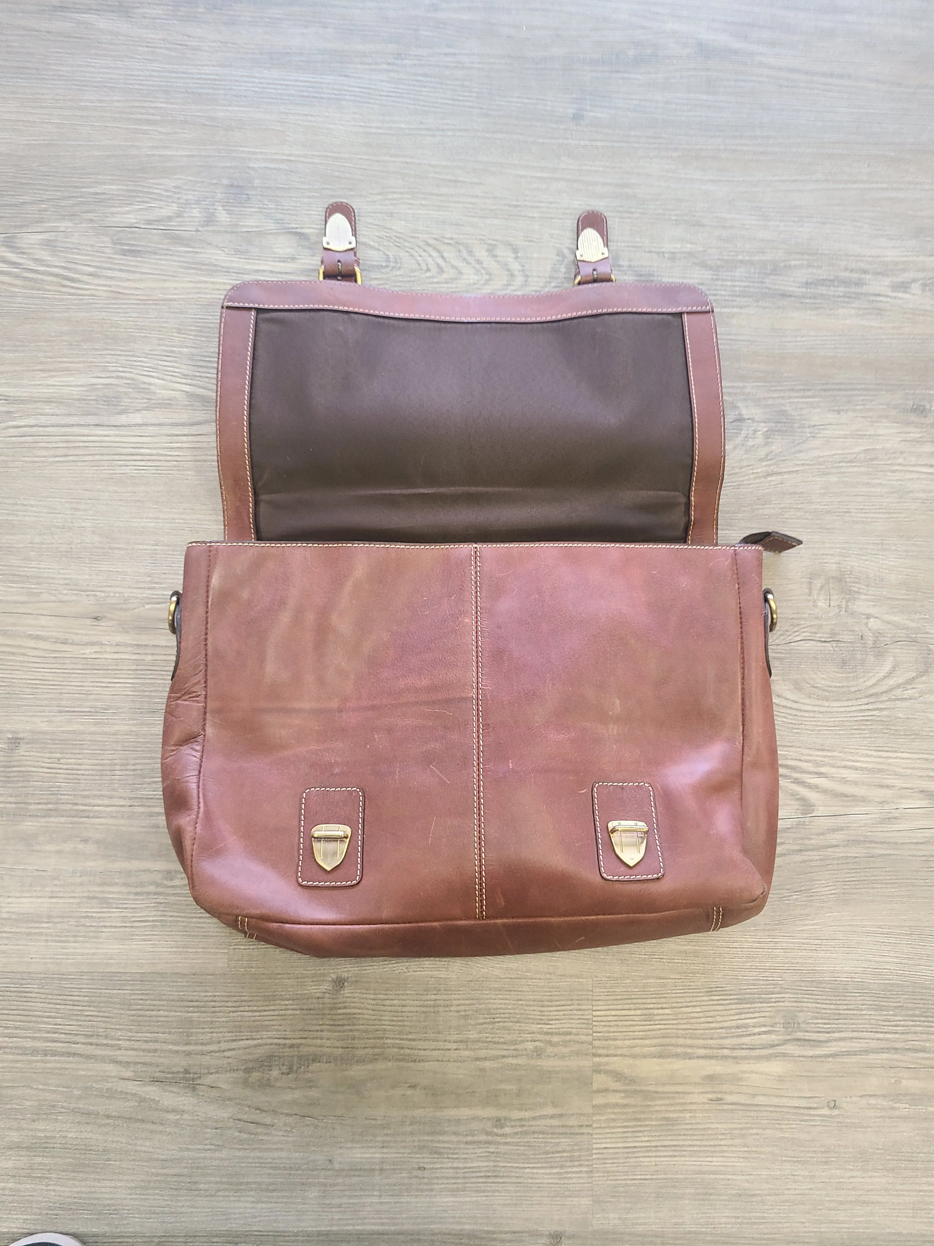 Classic Leather Stitched Messenger Bag