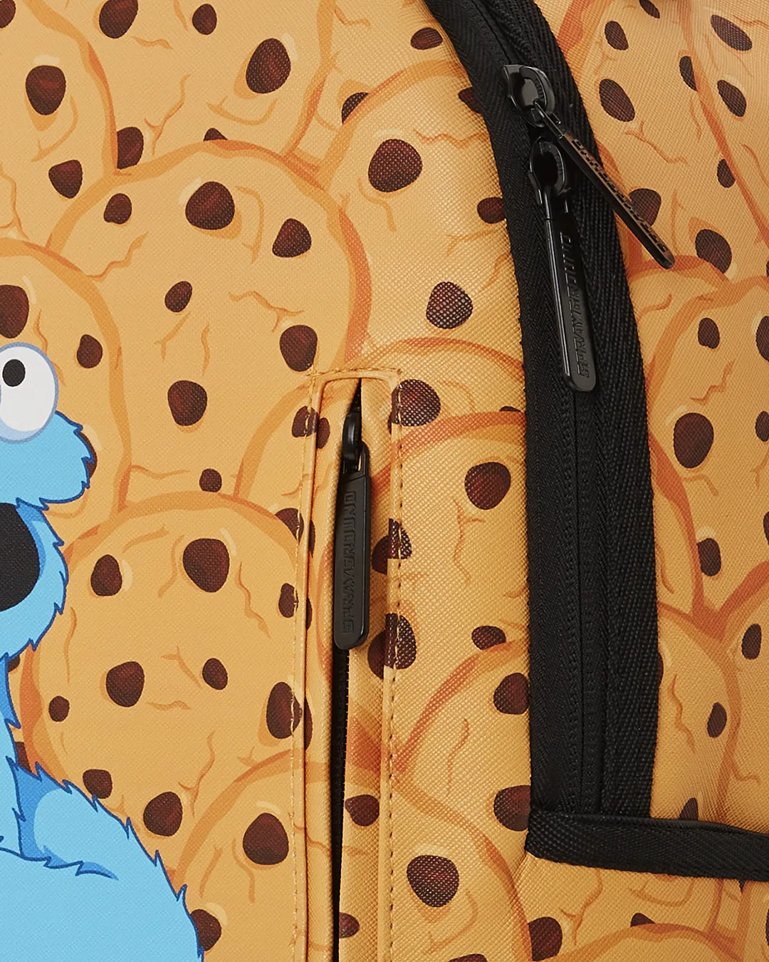 COOKIE MONSTER REVEAL BACKPACK (DLXV)