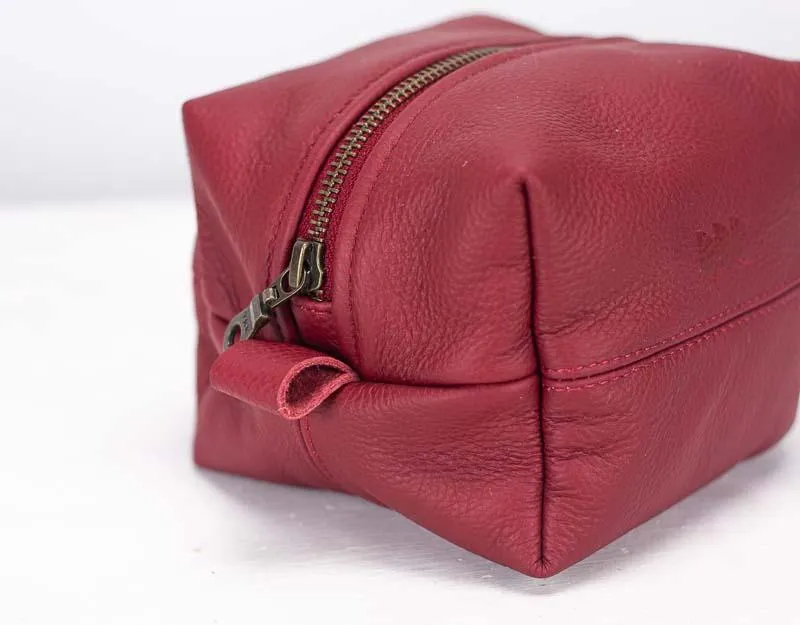 Cube case - Deep red soft leather