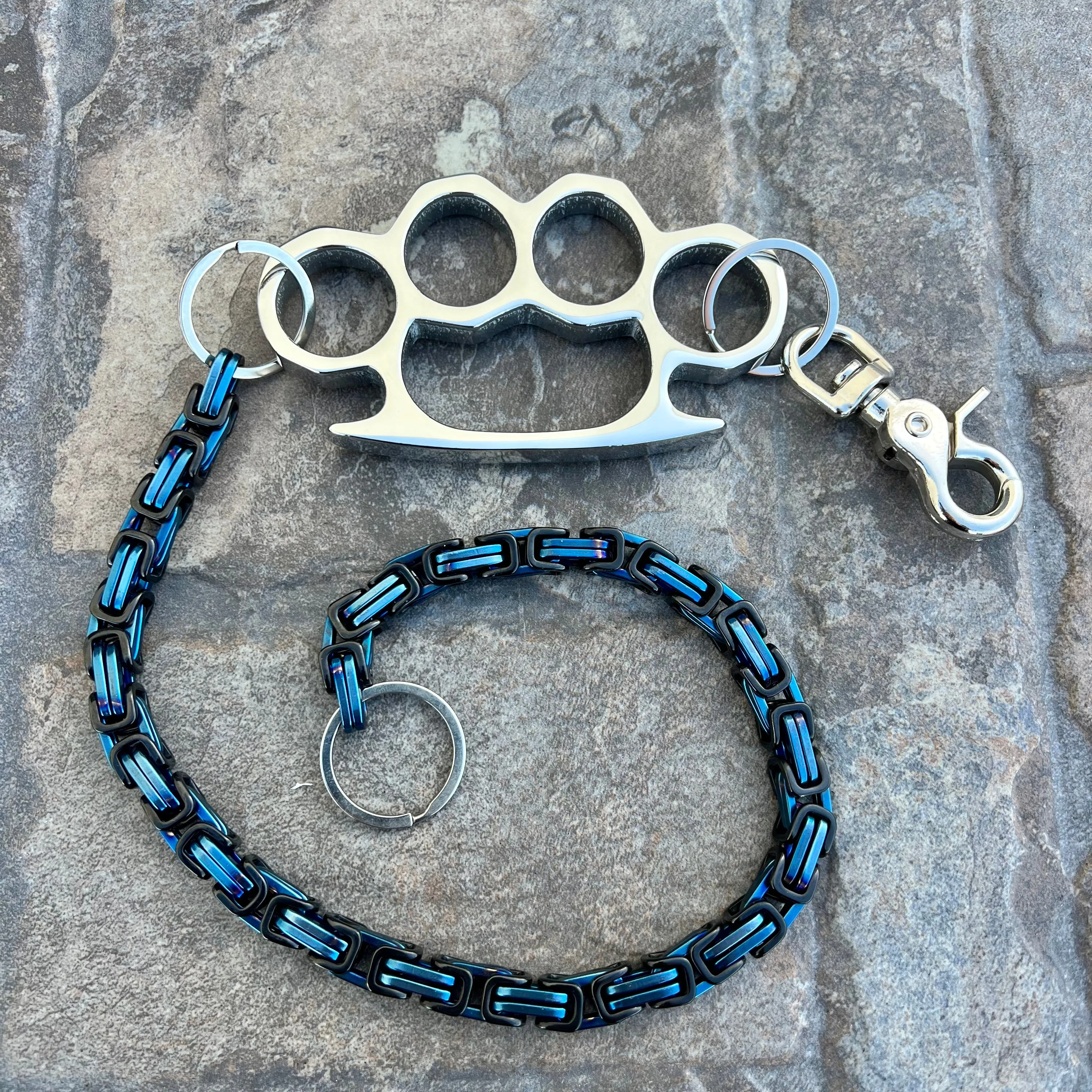 Four Finger Wallet Chain - Black & Blue Daytona Heritage - W/ Polished Four Finger Ring - WCK25H