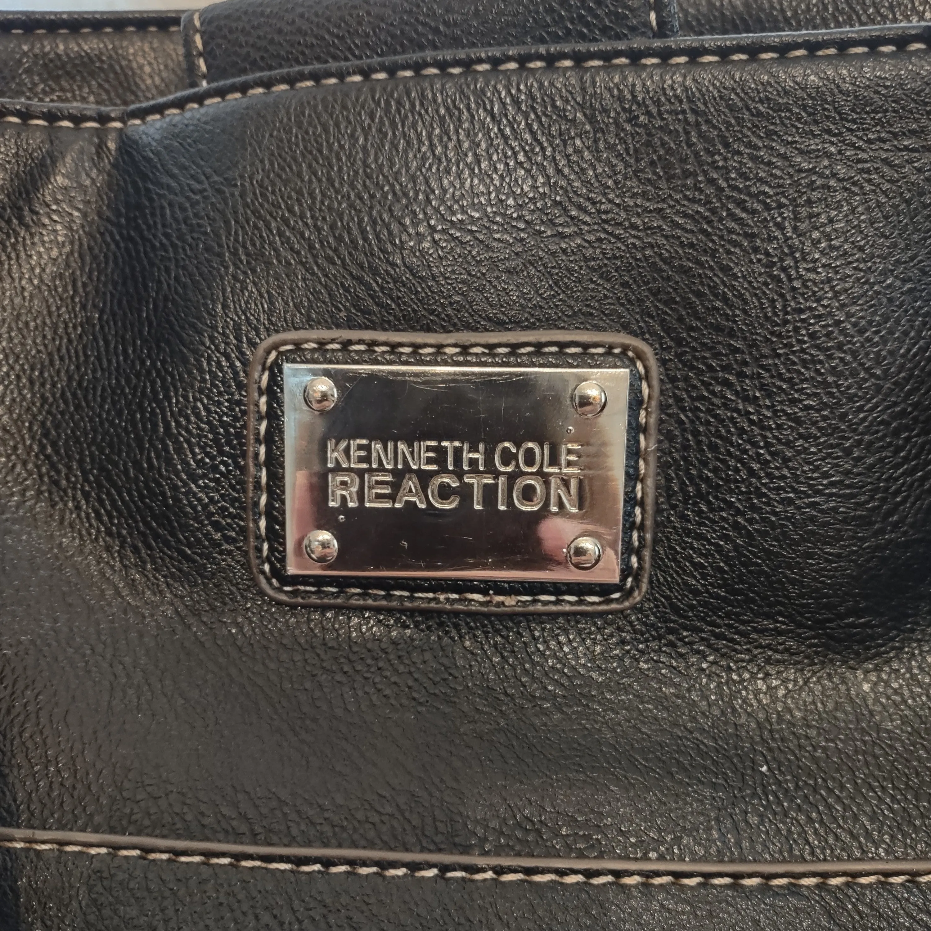 Kenneth Cole Messenger Bag Black Shoulder Crossbody